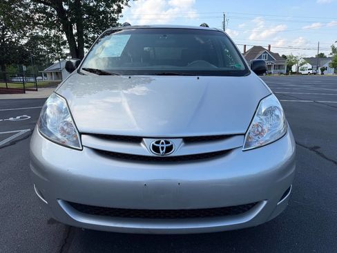 Used 2007 Toyota Sienna LE FWD image 3