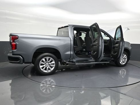 Used 2022 Chevrolet Silverado 1500 Custom RWD image 34