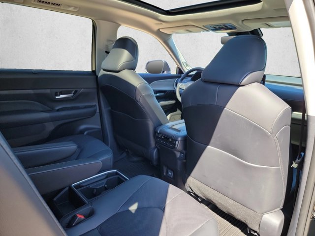 Used 2026 Toyota Grand Highlander AWD Hybrid image 24