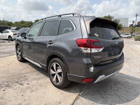 Used 2020 Subaru Forester Touring AWD/4WD image 5