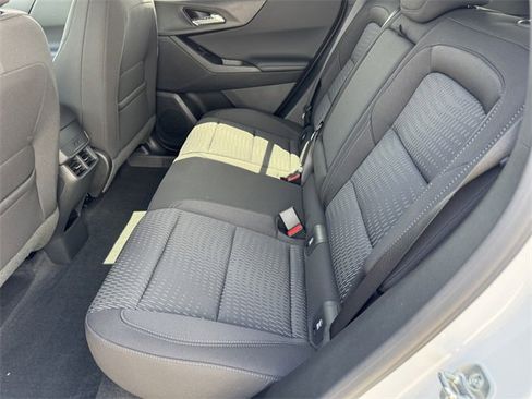 New 2026 Chevrolet Equinox LT image 10