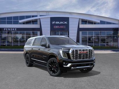 New 2026 GMC Yukon XL Denali w/ Sun & Power Step Package
