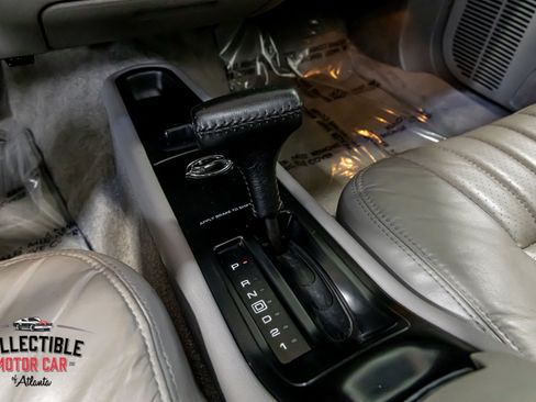 Used 1996 Chevrolet Impala SS RWD image 92