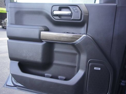 Used 2019 Chevrolet Silverado 1500 LT Trail Boss AWD/4WD image 20