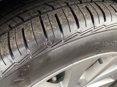 Used 2023 Toyota Camry SE image 21