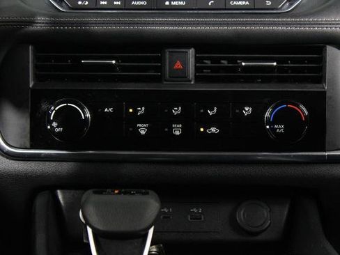 Certified 2023 Nissan Rogue S FWD image 22