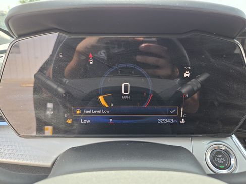 Certified 2025 Chevrolet Trax LT w/ Driver Confidence Package FWD image 22
