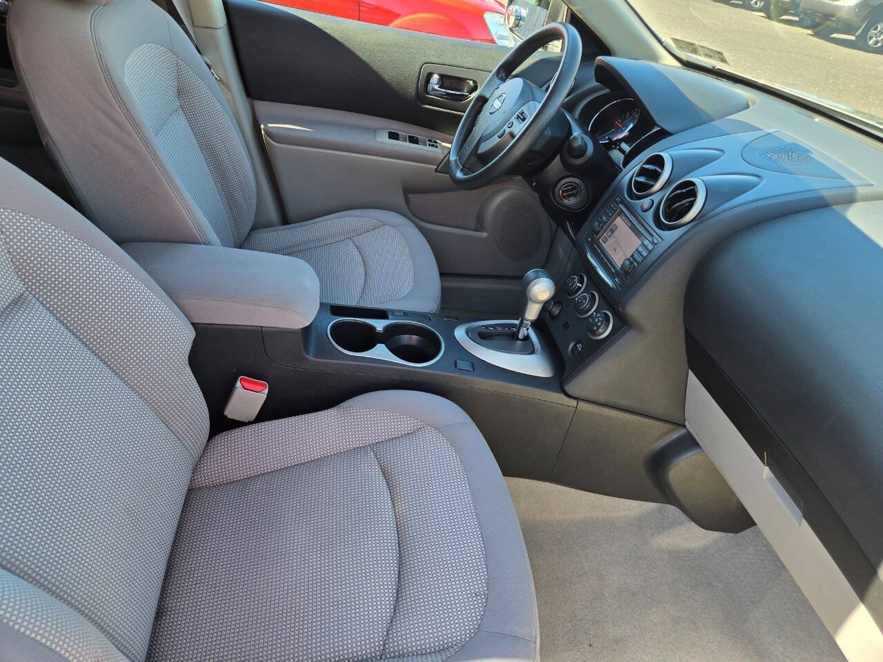 Used 2012 Nissan Rogue SV w/ Premium Pkg AWD/4WD image 29