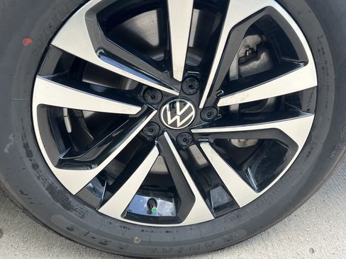 Certified 2024 Volkswagen Tiguan S w/ MDO Package, Three-Row FWD image 12