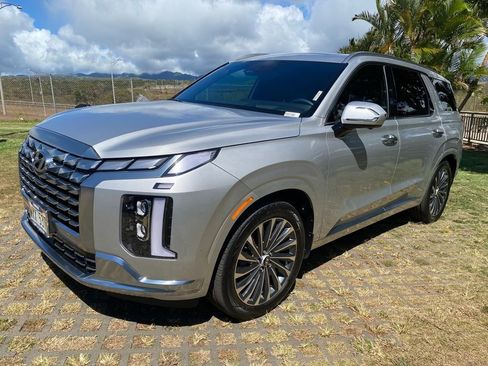 Used 2024 Hyundai Palisade Calligraphy image 21