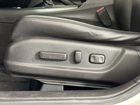 Used 2017 Acura RDX AWD image 16