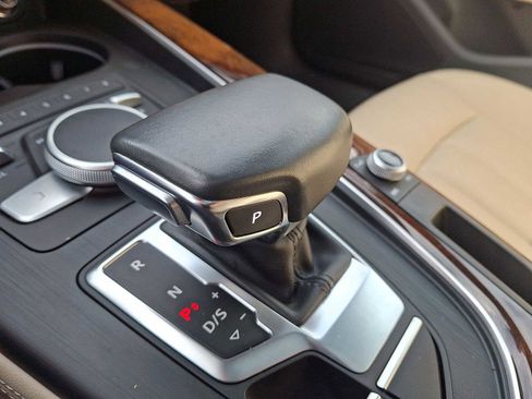 Used 2019 Audi A5 2.0T Premium Plus w/ Premium Plus image 11