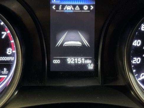 Used 2021 Toyota Camry SE image 25