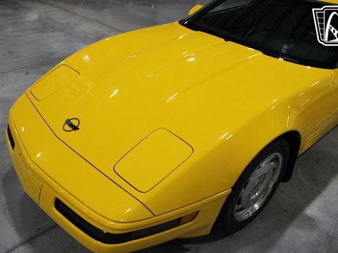 Used 1994 Chevrolet Corvette image 36