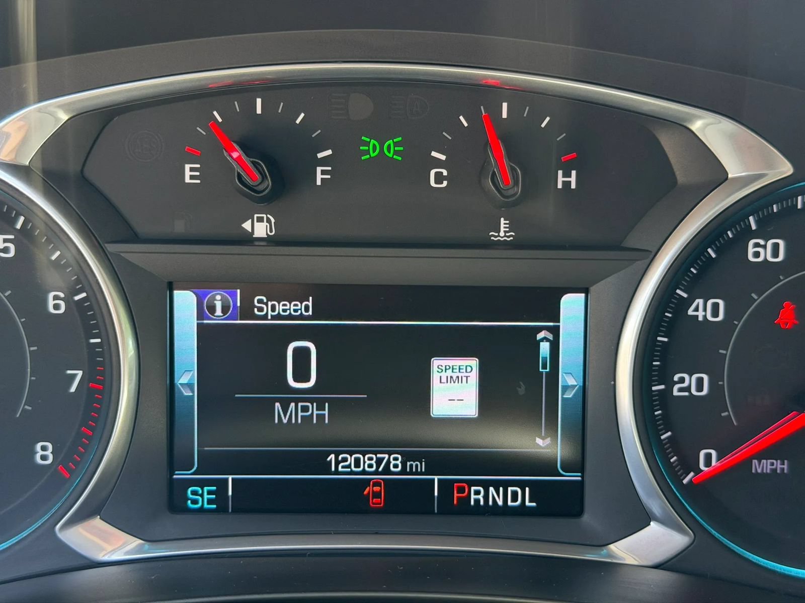 Used 2019 Chevrolet Traverse Premier AWD/4WD image 15