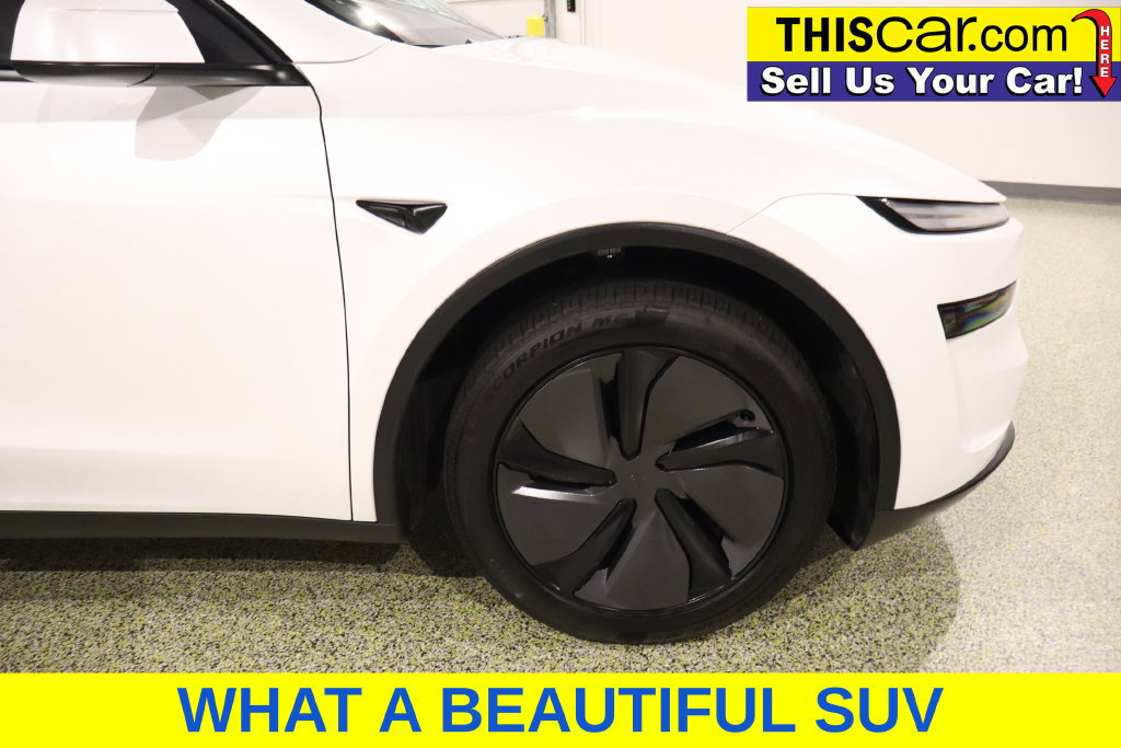Used 2026 Tesla Model Y 2WD image 12