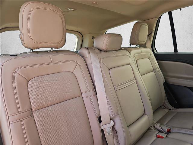Used 2020 Lincoln Aviator Reserve w/ Equipment Group 202A AWD/4WD image 28