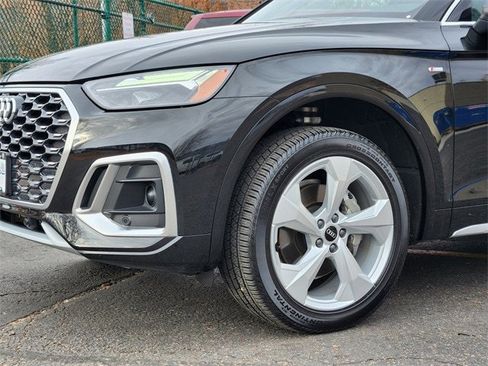 Used 2025 Audi Q5 2.0T Premium Plus w/ Premium Plus Package image 8