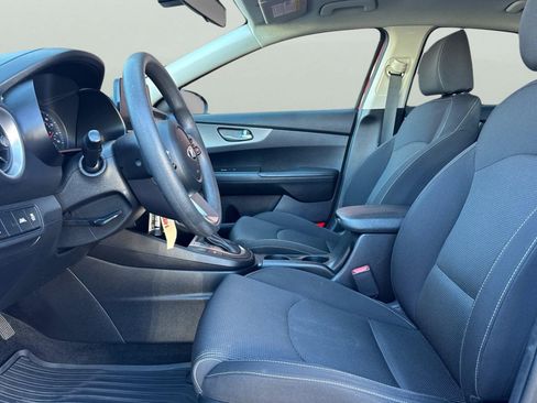 Used 2019 Kia Forte LXS image 14