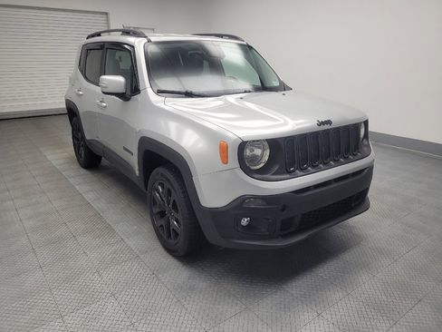 Used 2017 Jeep Renegade Altitude image 13