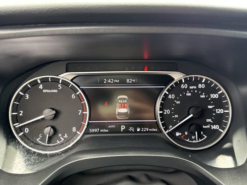 Used 2025 Nissan Rogue SV w/ Rock Creek Premium Package AWD/4WD image 31