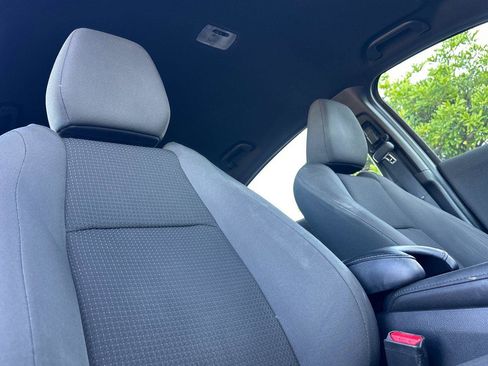 Used 2020 Honda HR-V Sport image 18