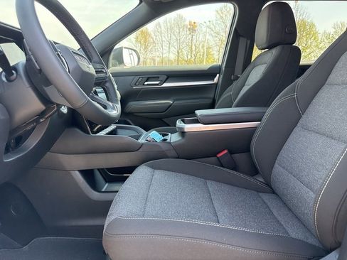 New 2026 GMC Terrain Elevation FWD image 9