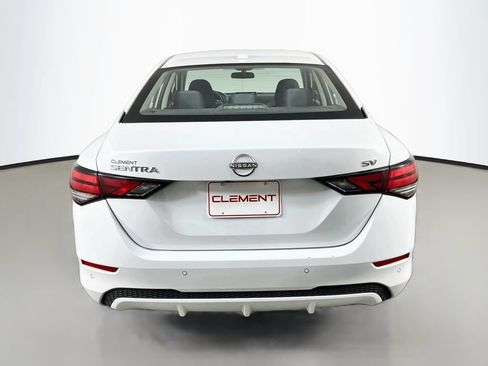 Used 2024 Nissan Sentra SV FWD image 8