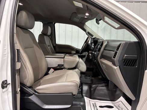 Used 2017 Ford F250 XL w/ Power Equipment Group AWD/4WD image 12