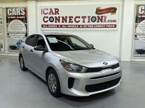 Used 2018 Kia Rio LX FWD image 2