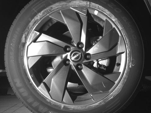 Used 2025 Nissan Rogue SV FWD image 13