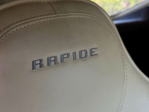 Used 2011 Aston Martin Rapide Luxe image 25