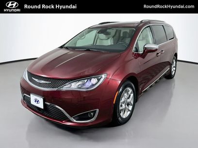 Used 2017 Chrysler Pacifica Limited