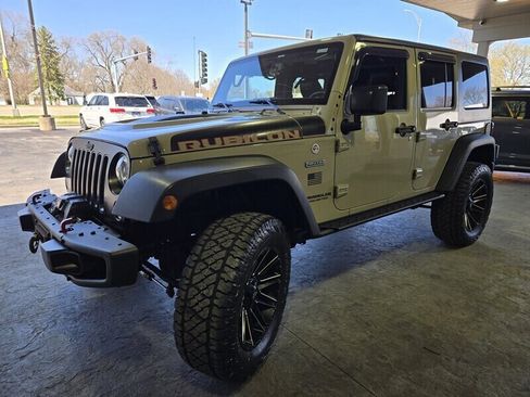 Used 2017 Jeep Wrangler Unlimited Rubicon w/ Quick Order Package 24Z Recon image 10
