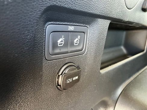 Used 2023 Kia Telluride S image 14