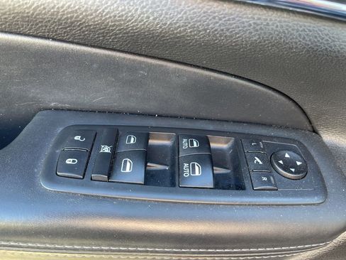 Used 2020 Jeep Grand Cherokee Summit w/ Platinum Series Group image 31