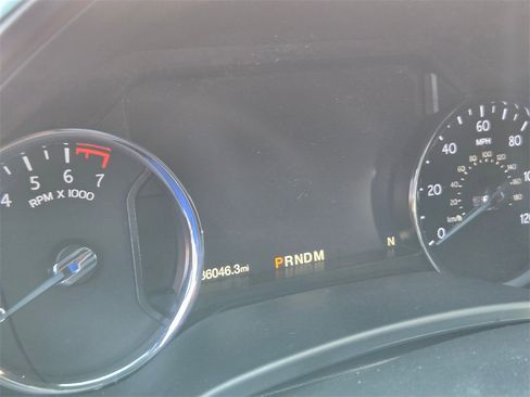 Used 2019 Ford Expedition Limited w/ Equipment Group 301A image 9