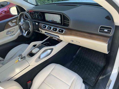 Used 2022 Mercedes-Benz GLE 350 4MATIC image 4