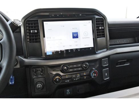 Used 2024 Ford F150 XL w/ Equipment Group 103A High RWD image 27