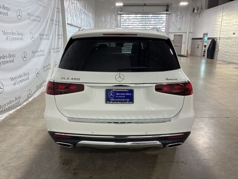 New 2026 Mercedes-Benz GLS 450 4MATIC image 4