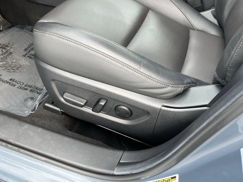 Used 2021 MAZDA CX-30 AWD 2.5 S w/ Premium Package image 16