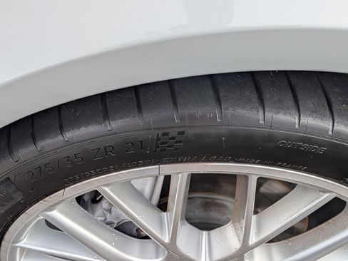 Used 2017 Porsche Panamera 4 image 11