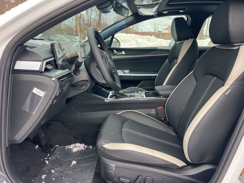 New 2026 Kia K5 GT-Line image 9