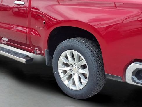 Used 2019 Chevrolet Silverado 1500 LTZ w/ LTZ Plus Package AWD/4WD image 23