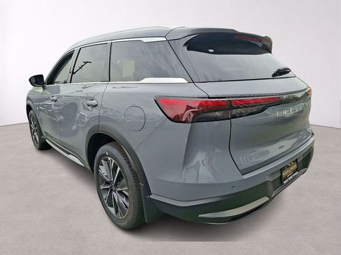 New 2026 INFINITI QX60 Luxe w/ Cargo Package AWD/4WD image 3