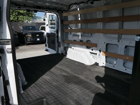 Used 2025 Ford Transit 250 Low Roof w/ Exterior Upgrade Package RWD image 26