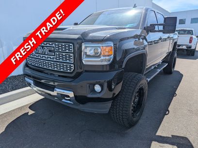 Used 2019 GMC Sierra 2500 Denali w/ Duramax Plus Package