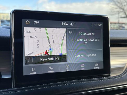 Used 2022 Lincoln Corsair AWD w/ Equipment Group 101A image 23