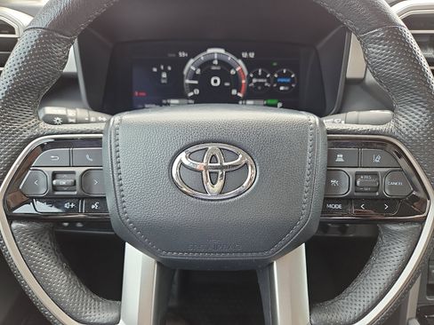 Used 2024 Toyota Tundra Limited AWD/4WD image 24