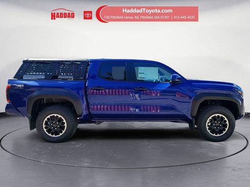 New 2025 Toyota Tacoma TRD Off-Road image 6